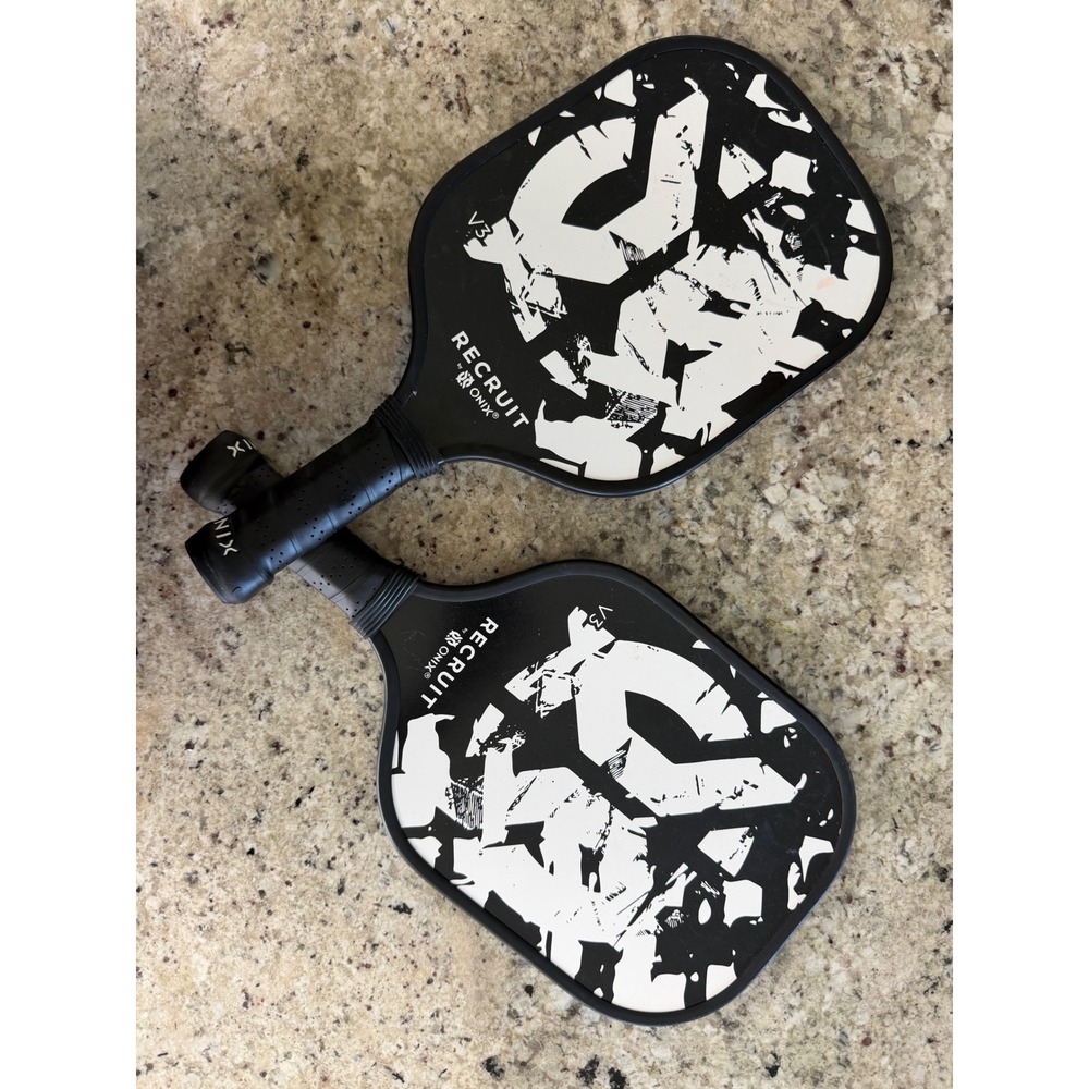 Onix Recruit V3 Pickleball Paddle Set of 2 Black White Composite Face